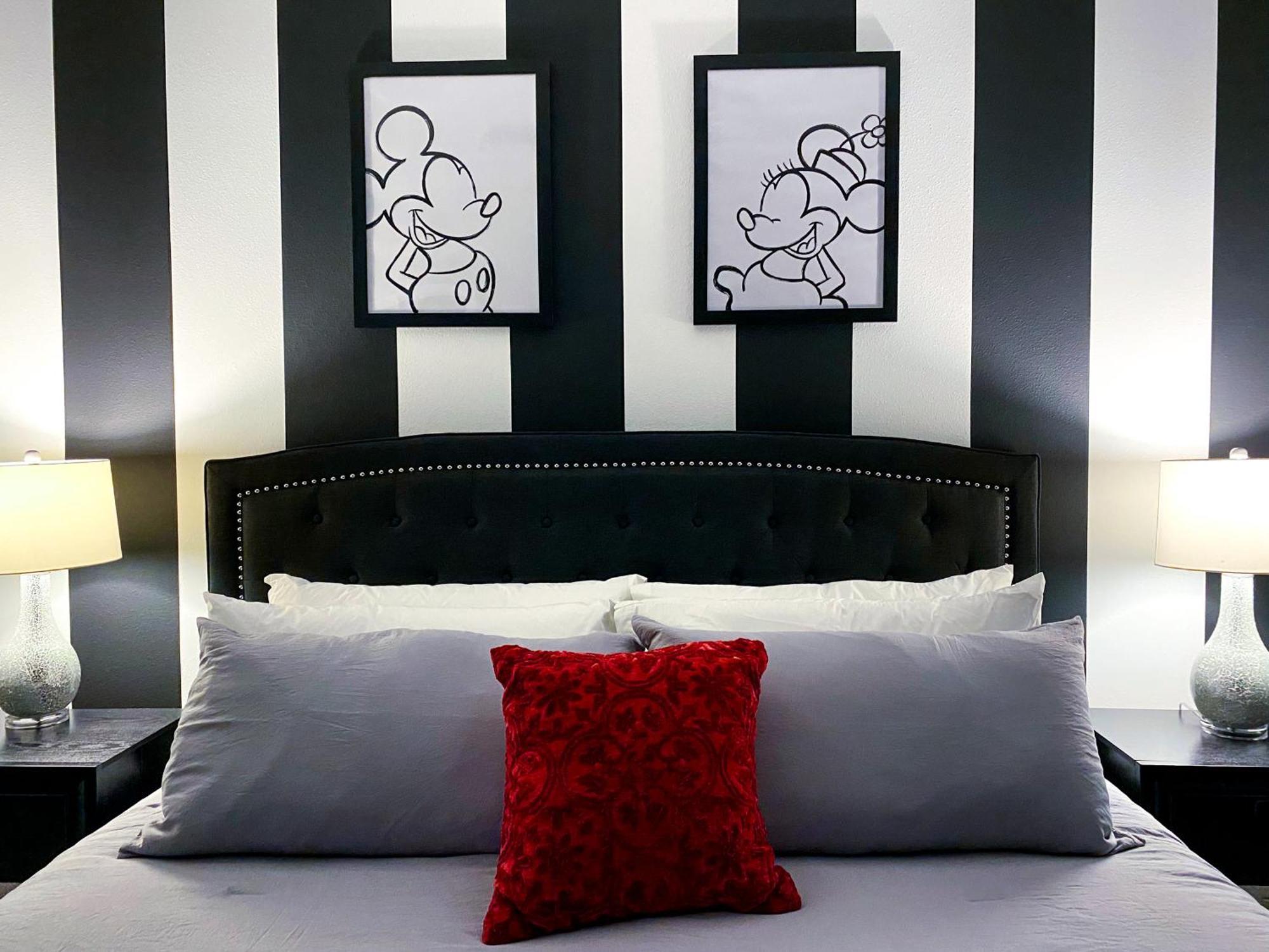 Magical Family Vacation Home Near Disney World At Storey Lake, Star Wars Gameroom, Pool, Theater, Mickey Slide, Sleeps Up To 28 Kissimmee Eksteriør billede