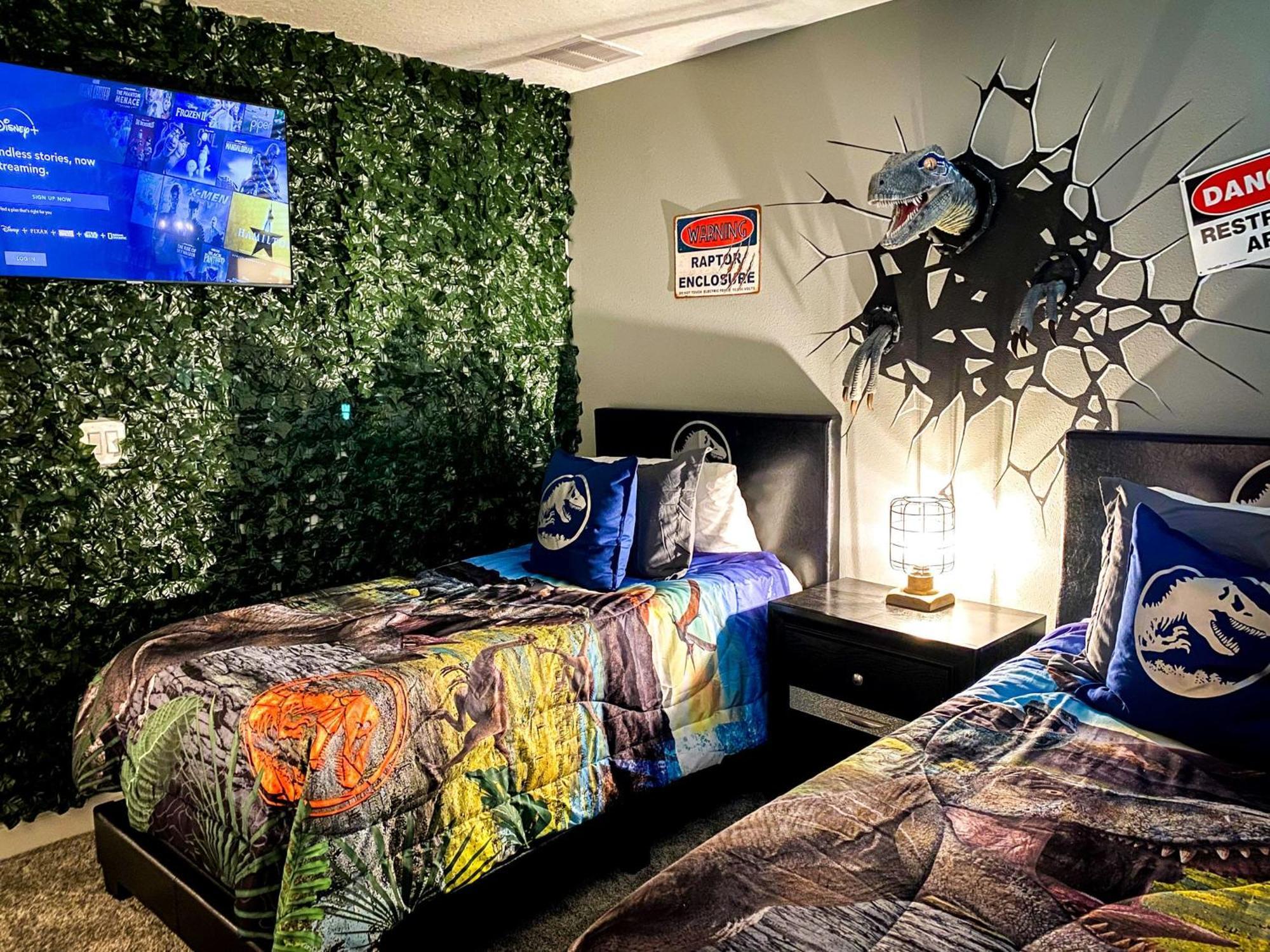 Magical Family Vacation Home Near Disney World At Storey Lake, Star Wars Gameroom, Pool, Theater, Mickey Slide, Sleeps Up To 28 Kissimmee Eksteriør billede